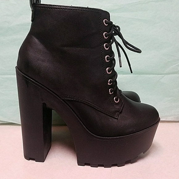 Black 6 Inch Chunky Heel Lace Up Ankle Boots M_5aa443e1daa8f625d8ff267f Black 6 Inch Chunky Heel Lace Up Ankle Boots M_5aa443e1daa8f625d8ff267f